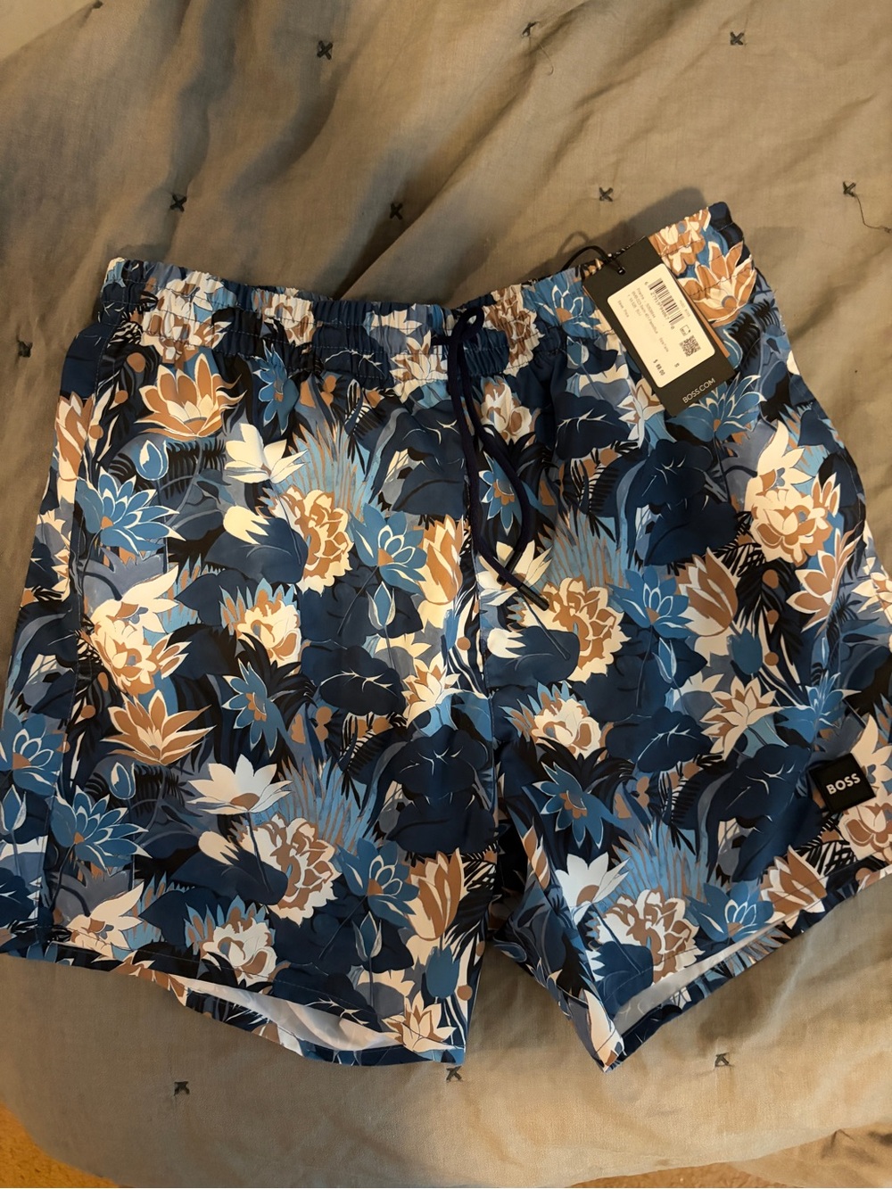 Hugo Boss Blue Floral Print Men's Swim Trunks